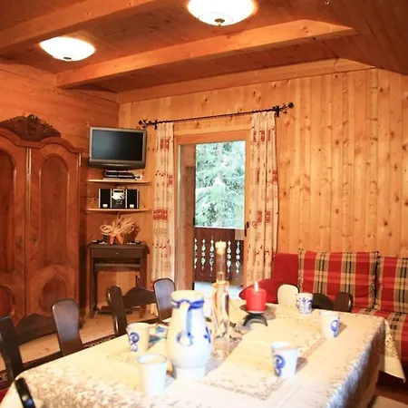 Alpine-lodges Gertraud Tatil Evi Kanzelhohe